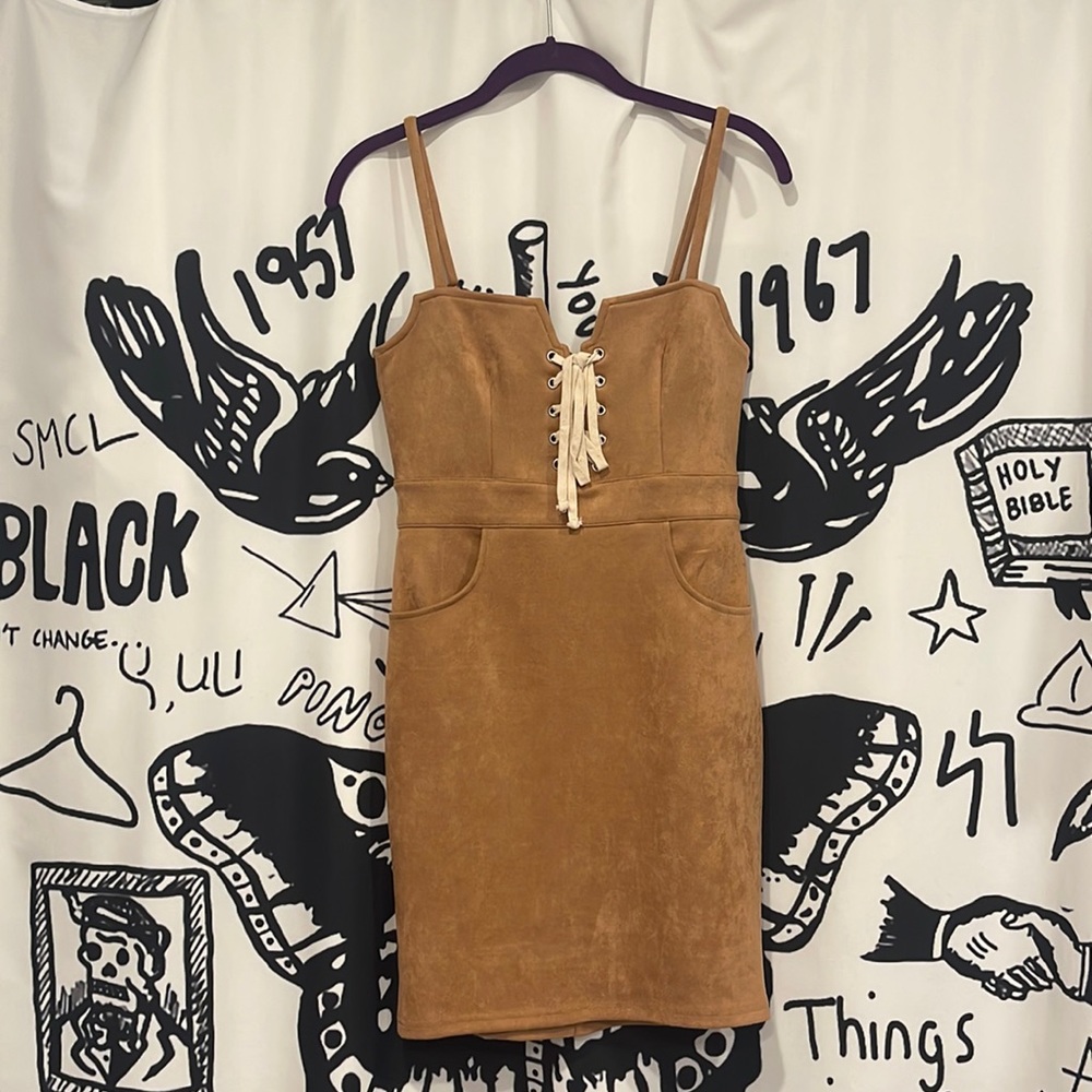 NWT🧡suede lace up dress